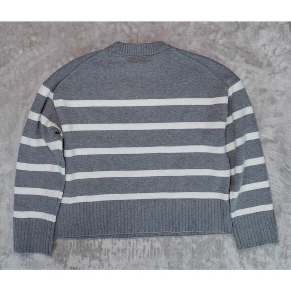 H&M Loose Fit Heather Gray Ivory Striped Crewneck Sweater Womens Size L - Picture 2 of 10